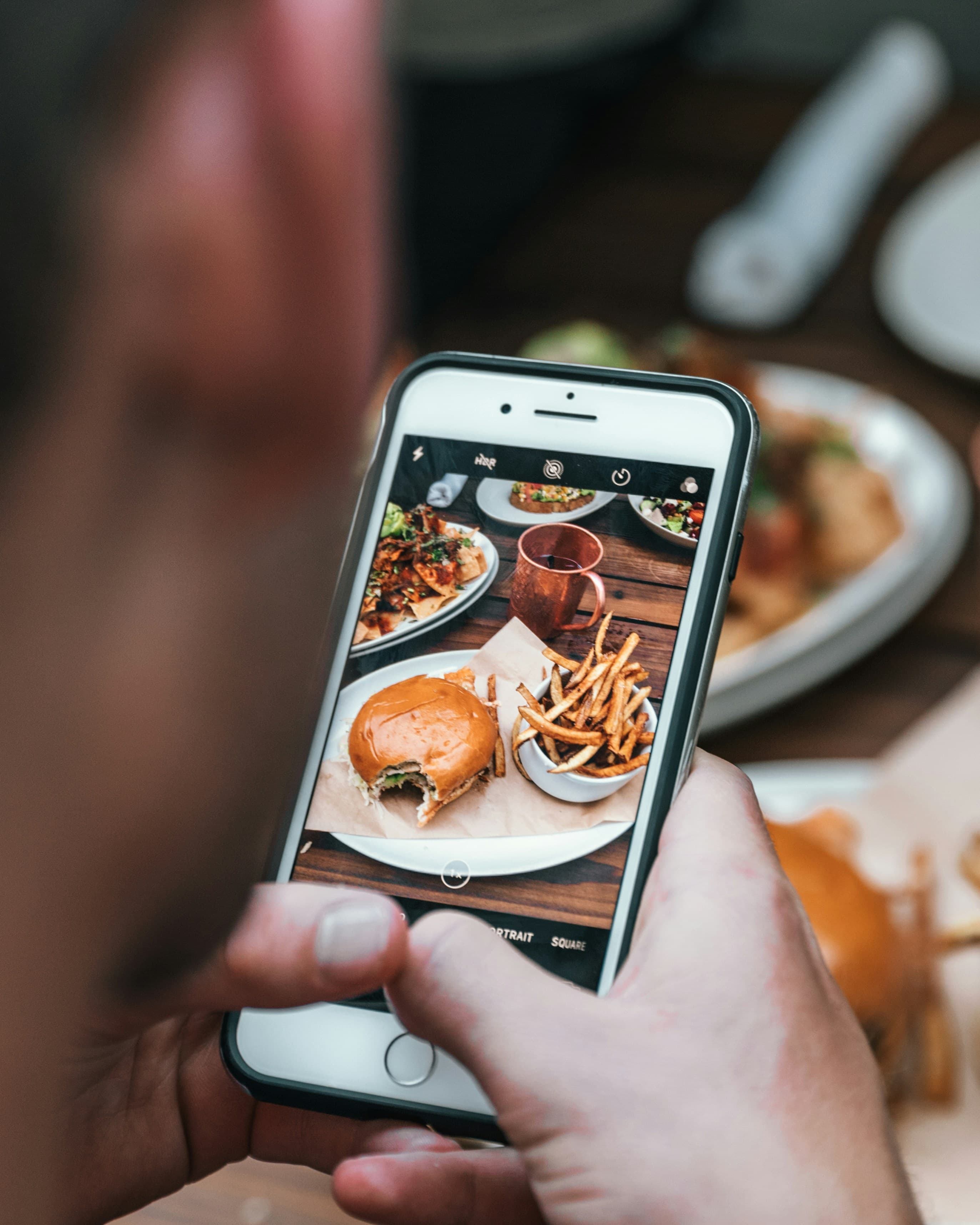 A Foto Venceu o Prato: Cuiabá Entre o Gourmet e a Gororoba